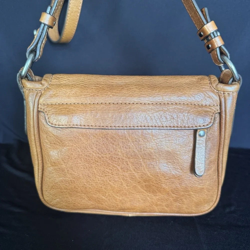Gianni Conti Leather Crossbody Saddle Bag Made in Italy